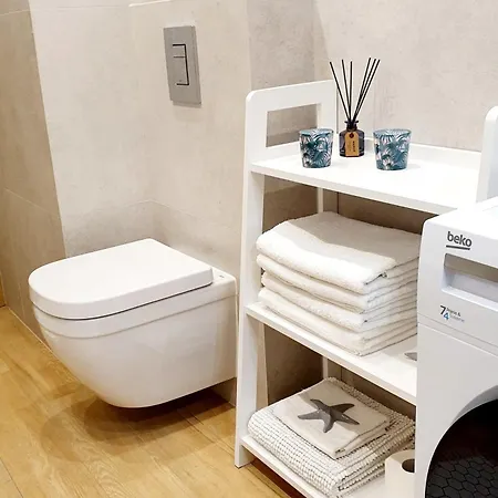 Pobierowo City アパート