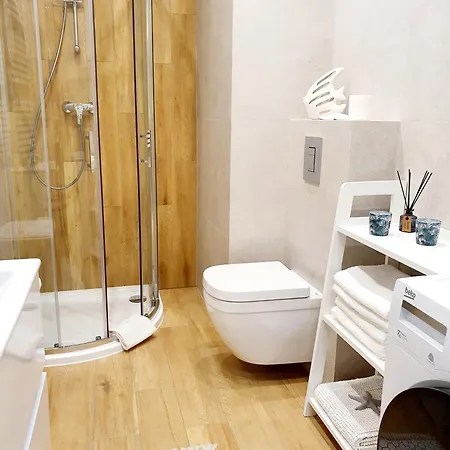 アパート Pobierowo City ポビエロボ